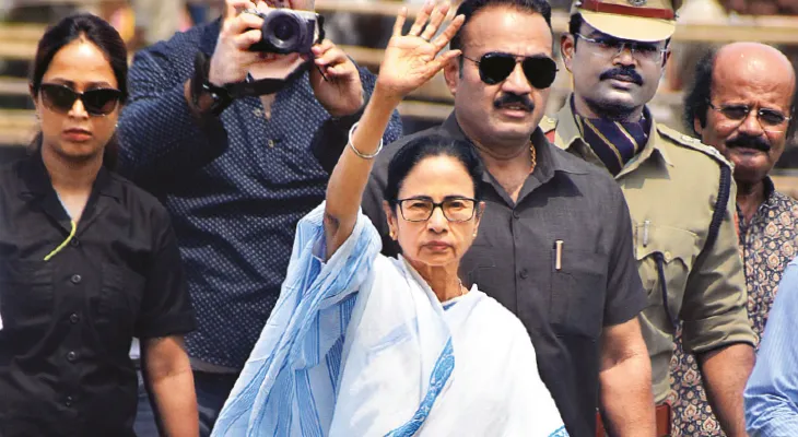 আজ বন্যা পরিস্থিতি দেখতে আসছেন মুখ্যমন্ত্রী, অভিনন্দন জানাতে তৈরি তৃণমূল