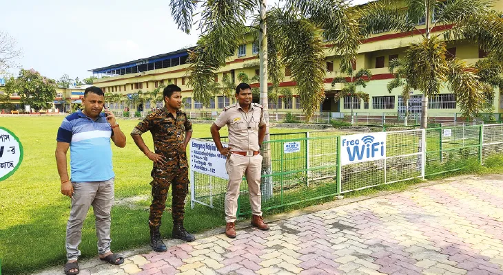 শনির পর সোমবারও, দিনহাটা কলেজে ছাত্র সংঘর্ষে উত্তেজনা