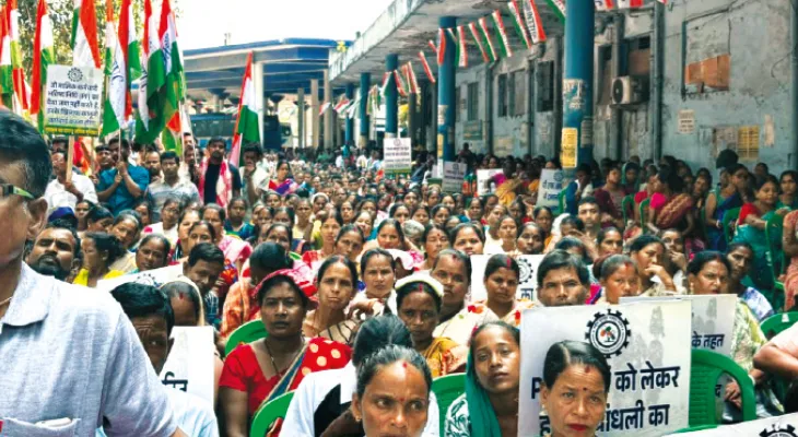 দালালদের গ্রেপ্তার করা হবে: শ্রমমন্ত্রী