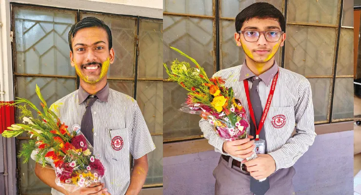 উচ্চ মাধ্যমিকে ষষ্ঠ নব নালন্দার ছাত্র পরন্তপ শিক্ষক হতে চান, অষ্টম ওই স্কুলেরই অনুভবের স্বপ্ন ডাক্তার হওয়া