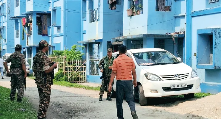 পুলিস কর্মীর বাড়িতে সিবিআই হানা, চাঞ্চল্য