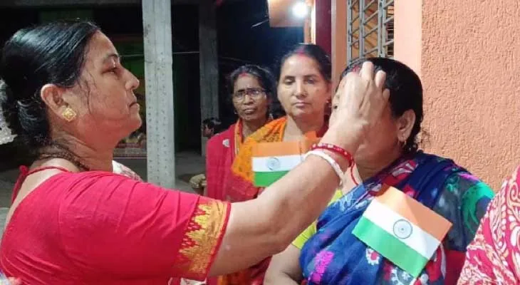 দেশের মঙ্গলার্থে গোবরডাঙায়  পুজো দিলেন অবসরপ্রাপ্ত সেনা