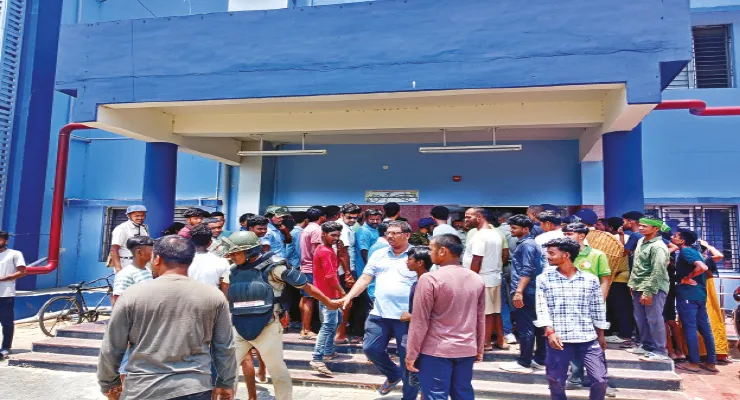 গাজোল হাসপাতালে শিশু চুরি, আটক মহিলা