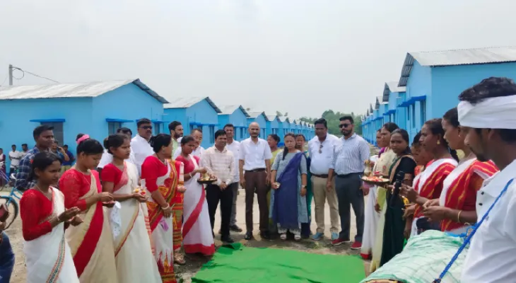 চা সুন্দরী: ঘর পেল বানারহাটের ৮১ পরিবার