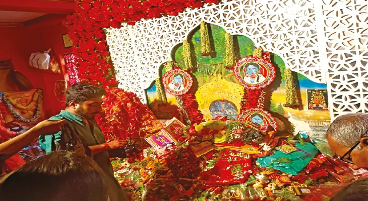 ডালখোলার কাটনা কালীপুজো ও মেলা বাংলা-বিহার মিলন উৎসব হয়ে ওঠে
