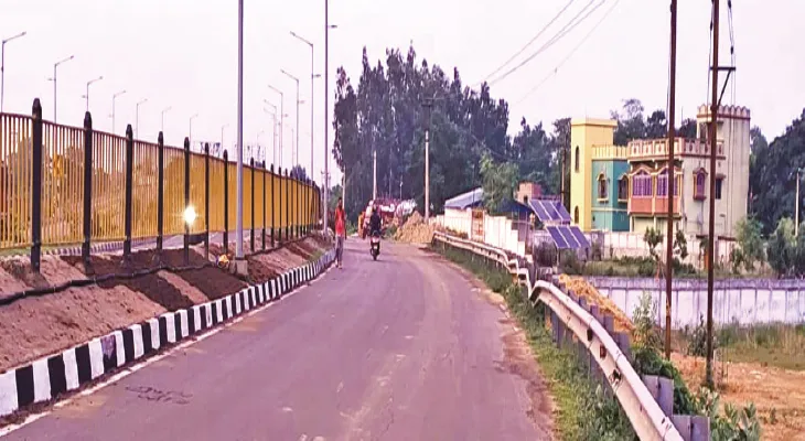 পানাগড় বিমানঘাঁটির অদূরেই হোটেল ও অনুষ্ঠান বাড়ি, বাজির শব্দে বিভ্রান্ত সেনা