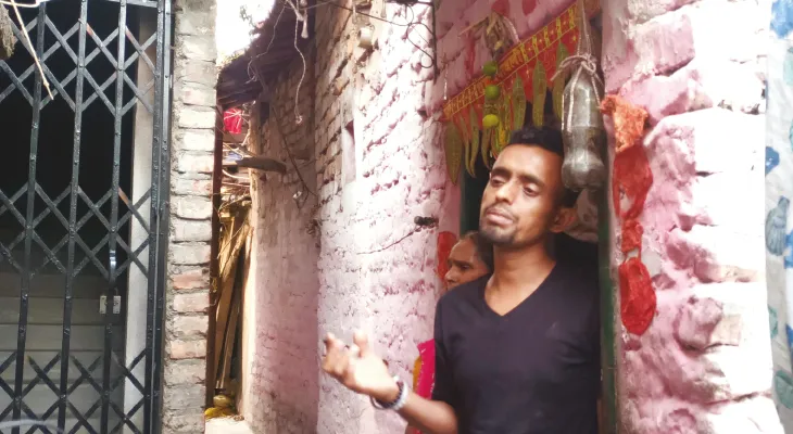 যাদবপুরে তারে জামা-কাপড় মেলতে গিয়ে বিদ্যুৎস্পৃষ্ট হয়ে মৃত্যু মহিলার
