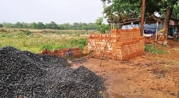 বাঁকুড়ায় দেদার নদী পাড় দখল করছে জমি হাঙররা