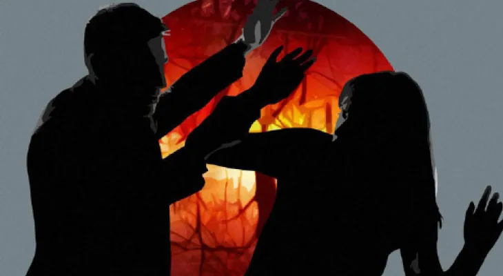 মোবাইল ‘হ্যাকমুক্ত’ করার  প্রতিশ্রুতিতে তরুণীকে ধর্ষণ