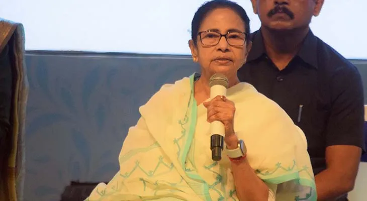 ভাষা আন্দোলন নিয়ে গান লিখলেন মুখ্যমন্ত্রী
