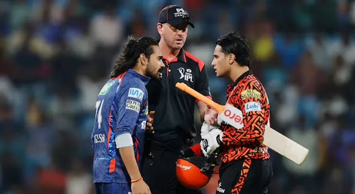 অভিষেকের সঙ্গে ঝামেলায় জড়িয়ে চাপে পড়লেন দিগবেশ, পেলেন কড়া শাস্তি