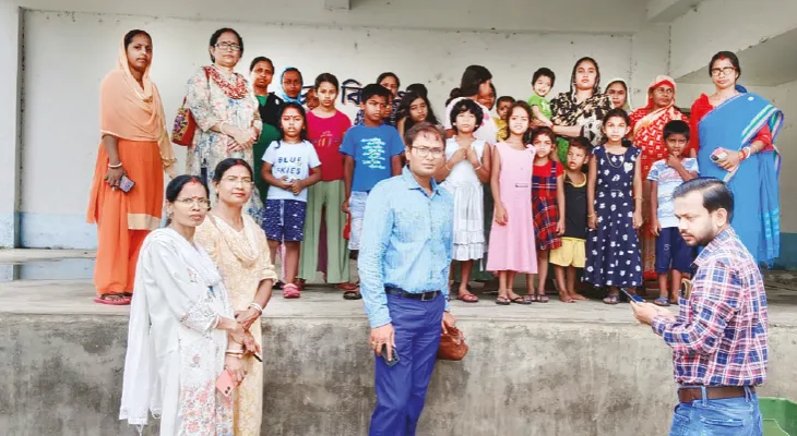 রায়গঞ্জ শহরে আইসিডিএস কেন্দ্রের ঘর নিয়ে চিন্তা