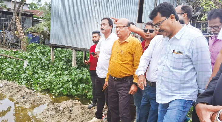 শহর ও শহরতলিতে জল জমার সমস্যা কাটাতে মুখ্যমন্ত্রীর নির্দেশে প্রথম পর্যায়ের সমীক্ষা শুরু