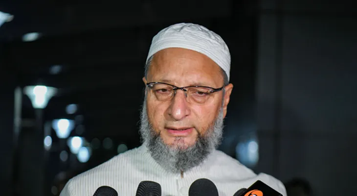 পাকিস্তানকে ‘ব্যর্থ রাষ্ট্র’ বলে কটাক্ষ মিম সাংসদ ওয়েইসির