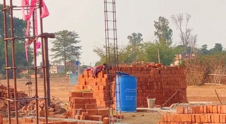 সরকারি জায়গায় অবৈধ নির্মাণ, অভিযোগ কাউন্সিলারের বিরুদ্ধে