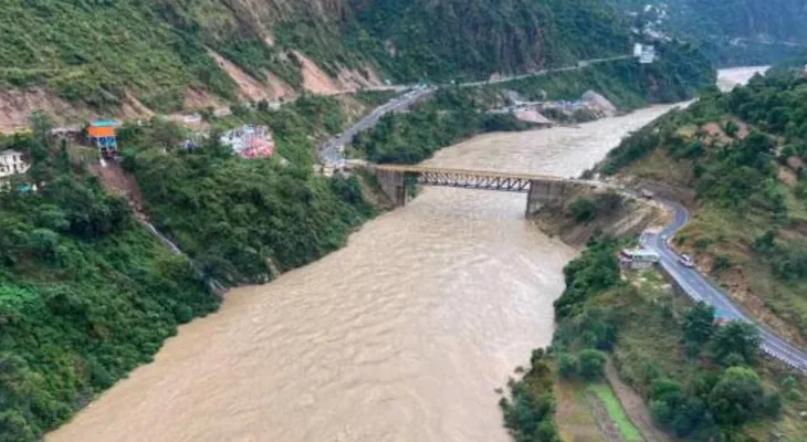 বর্ষায় নদী ভাঙন, বাঁধের উপর নজরদারিতে ১২টি কিউআরটি