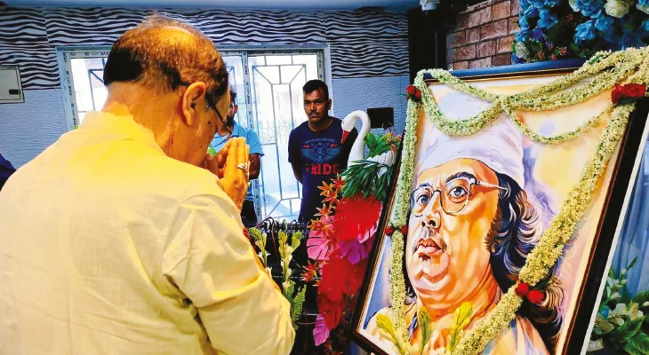 ইউনুসের বাংলাদেশে ব্রাত্য জাতীয় কবি নজরুলও! চুরুলিয়ায় কবির জন্মজয়ন্তীর অনুষ্ঠান, এলেন না বাংলাদেশের কোনও প্রতিনিধি