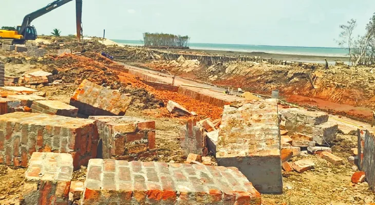 দক্ষিণ ২৪ পরগনায় উপকূলবর্তী এলাকার ২০০টি নদী বাঁধ সংস্কার করবে সেচদপ্তর