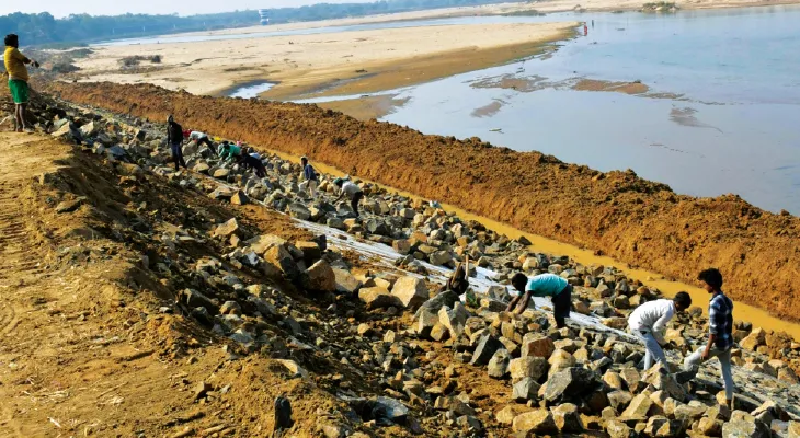 ঝাড়গ্রামে কংসাবতী নদীর পাড় বাঁধানোর কাজে ২৩ কোটি বরাদ্দ