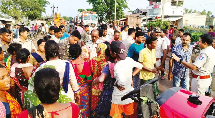 লরি-ট্রাক্টরের সংঘর্ষে যুবকের মৃত্যু