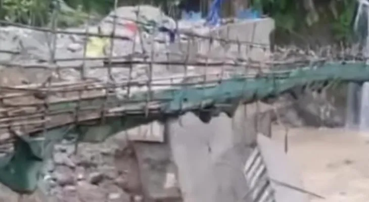 লাচুংয়ে আটকে পড়া পর্যটকদের আগামী কাল ফেরানোর সম্ভাবনা
