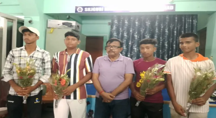 বাংলার বয়সভিত্তিক ক্রিকেট দলের ট্রায়ালে ডাক পেল শিলিগুড়ির ৪ খুদে