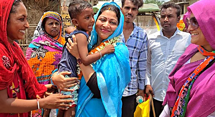 ২০ কোটি টাকার উন্নয়ন কালীগঞ্জ বিধানসভায়, ব্লকে বহু রাস্তা ও লাইট, প্রচারে হাতিয়ার তৃণমূলের