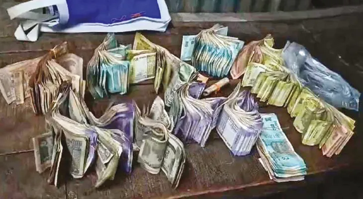 অসুস্থ ভবঘুরের কাছে মিলল ৮৭ হাজার টাকা