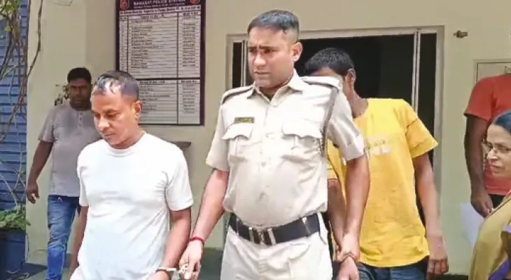 চোরাই বাইকে করে আগ্নেয়াস্ত্র পাচারের চেষ্টা, গ্রেপ্তার এক