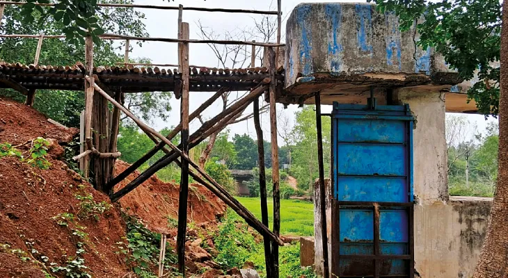 বিষ্ণুপুরে রাস্তা, নদীবাঁধ, কালভার্ট সংস্কার নিয়ে প্রস্তাব গেল জেলা প্রশাসনের কাছে