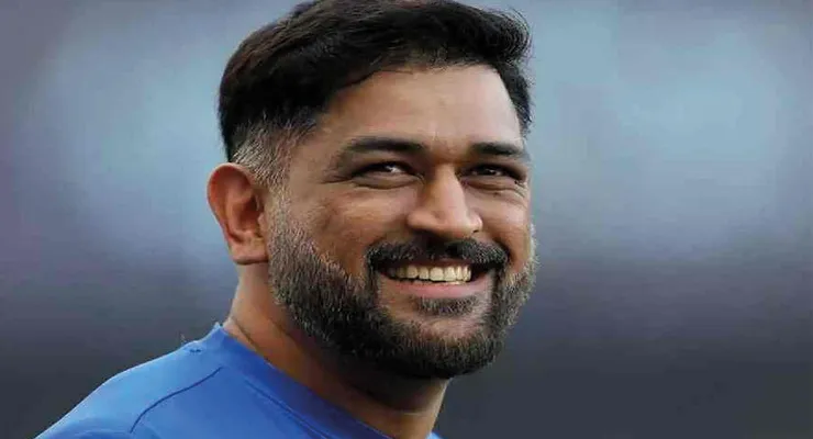 আইসিসির হল অফ ফেমের শিরোপা পেলেন মহেন্দ্র সিং ধোনি