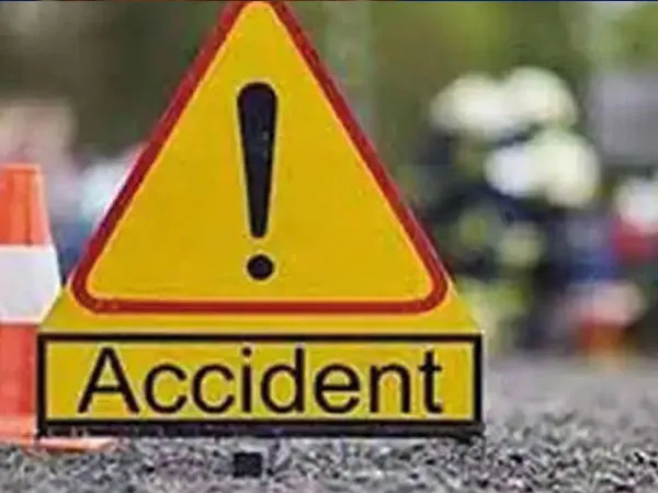 জম্মু ও কাশ্মীরের পহেলগাঁওতে পথ দুর্ঘটনায় জখম ৩৬
