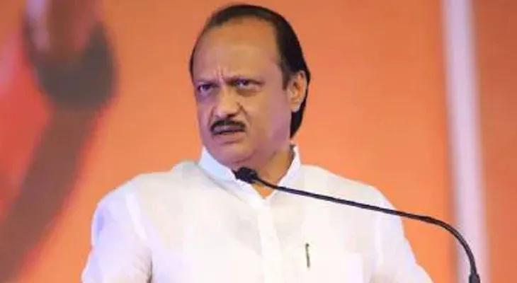 ‘আমরা সাধু নই’, বিজেপির হাত ধরা নিয়ে সাফাই দিলেন অজিত পাওয়ার
