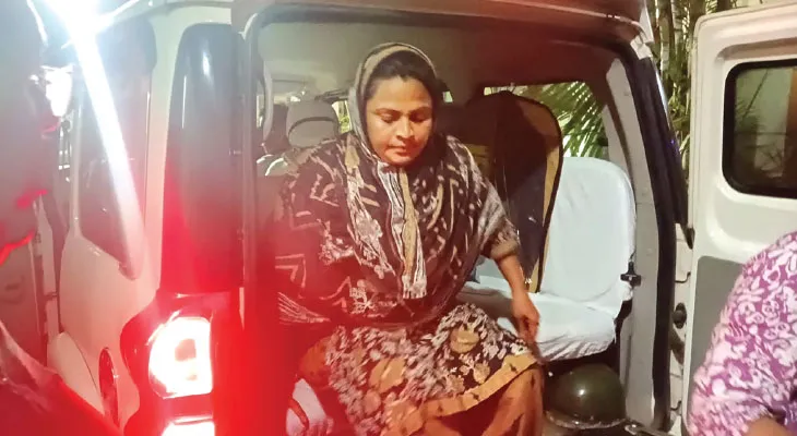 আলিপুরে এক বয়ফ্রেন্ডের বাড়িতেই আশ্রয়, গ্রেপ্তার শ্বেতা, পুত্র আরিয়ানও