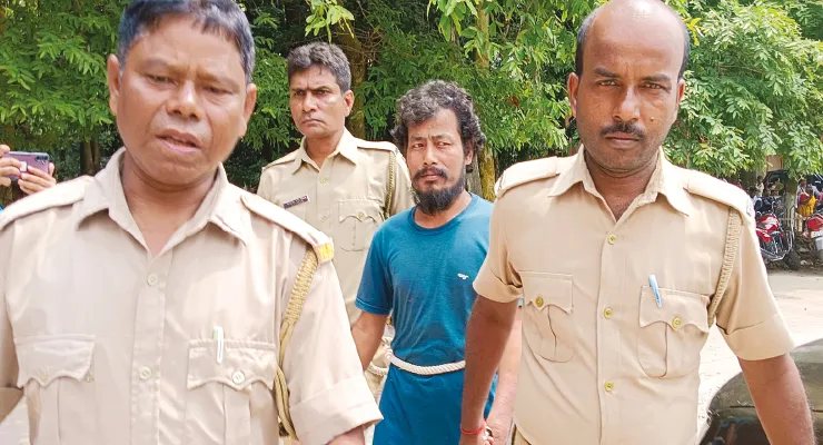 পড়শি কিশোরীকে ধর্ষণ-খুনের পর দেহ লোপাট, ফাঁসির সাজা