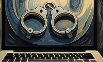 ডিজিটাল অ্যারেস্ট ভোল বদলে ‘অনলাইন জেরা’! প্যান-আধারের তথ্য হাতাচ্ছে প্রতারকরা