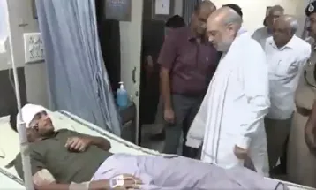 বিমান দুর্ঘটনা: আহতদের দেখতে সিভিল হাসপাতালে পৌঁছলেন কেন্দ্রীয় স্বরাষ্ট্রমন্ত্রী অমিত শাহ