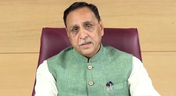 প্রাণ হারালেন প্রাক্তন মুখ্যমন্ত্রী বিজয় রূপানি