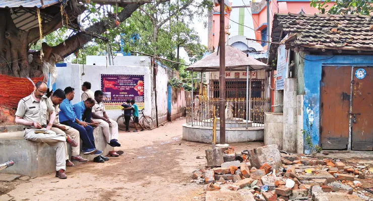 মহেশতলা কাণ্ডে ৭টি মামলায় গ্রেপ্তার মোট ৪০, দোকান নিয়ে গণ্ডগোলের নেপথ্যে কি বিজেপির উস্কানি? তদন্তে পুলিস