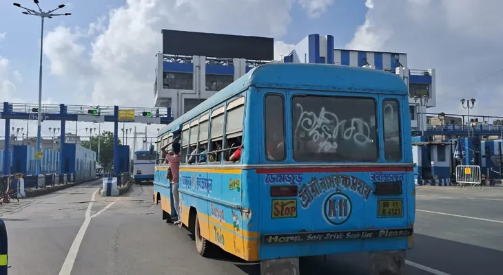 যান চলাচলের জন্য খুলে দেওয়া হল বিদ্যাসাগর সেতু