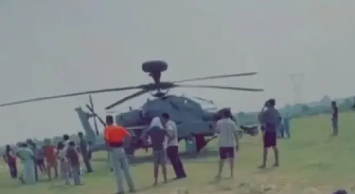 পাঠানকোটে ভারতীয় বায়ুসেনার চপারের জরুরি অবতরণ, সুরক্ষিত পাইলটেরা