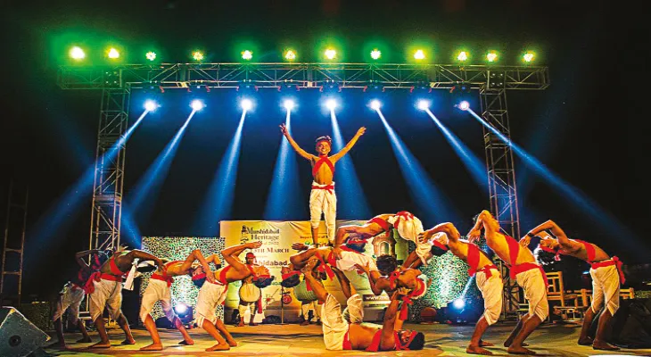 রায়বেঁশে-একটি লোকায়ত রণনৃত্য