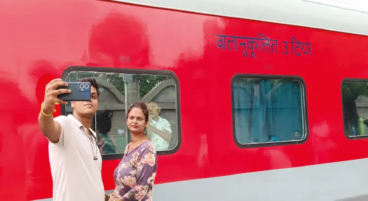 পর্যটনে লক্ষ্মী আনবে ‘হামসফর’, আশায় ট্যুর অপারেটররা, ভিড় বাড়বে হাজারদুয়ারি, মায়াপুর, নবদ্বীপেও