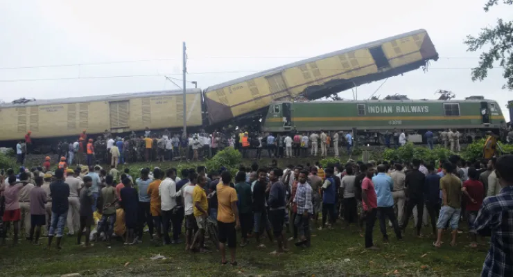 কাঞ্চনজঙ্ঘা এক্সপ্রেস দুর্ঘটনার বছর পার, ক্ষতিপূরণ পাননি ছোট নির্মলজোতের চাষিরা