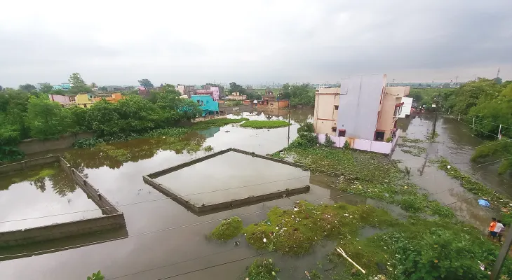 শহরের একাধিক এলাকা জলমগ্ন, ক্ষোভের মুখে পুরসভার চেয়ারম্যান