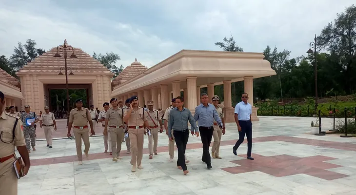 দীঘা জগন্নাথ মন্দিরে রথযাত্রার প্রস্তুতি খতিয়ে দেখছেন রাজ্য পুলিসের ডিজি রাজীব কুমার সহ পুলিসের শীর্ষ আধিকারিকরা, রয়েছেন পূর্ব মেদিনীপুরের এসপি সৌম্যদীপ ভট্টাচার্যও