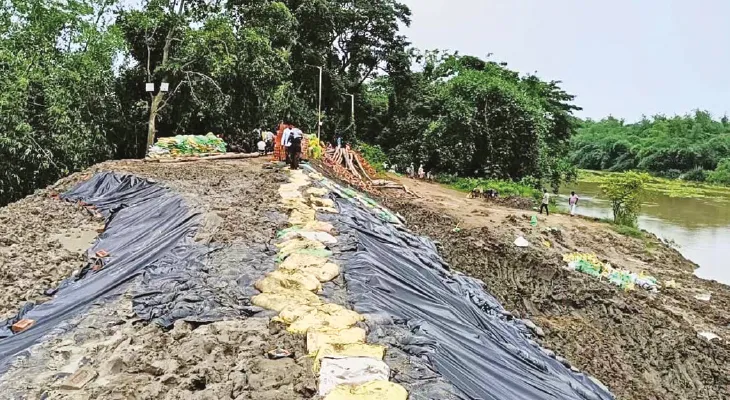 কংসাবতীতে ১০ কিমি ভেসে যাওয়ার পর উদ্ধার প্রৌঢ়