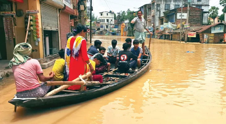 তেনুঘাটের ছাড়া জলে ভাসছে দক্ষিণবঙ্গ, মুখ্যমন্ত্রীর নির্দেশে মুখ্যসচিব-ডিভিসি কথা