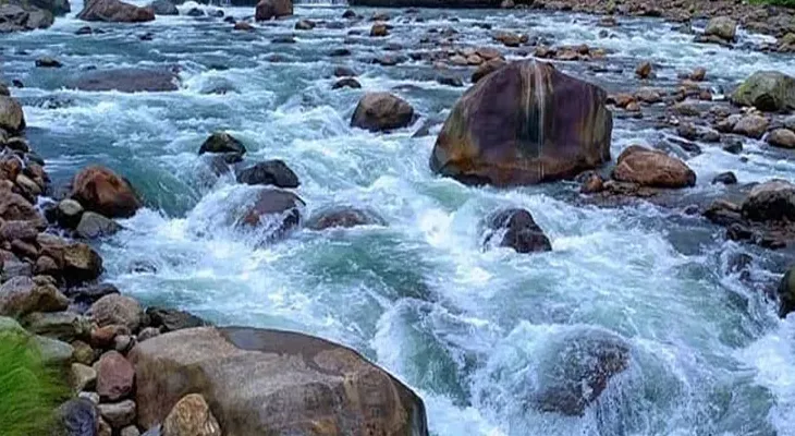 ডিমডিমা নদীতে সেতু নেই, প্রাক্তন ও বর্তমান বিধায়কের কাজিয়া তুঙ্গে
