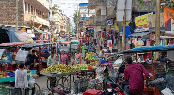 পরিদর্শনের ছ’মাস পরও সুরাহা হয়নি জলপাইগুড়ির যানজট, পার্কিং সমস্যার